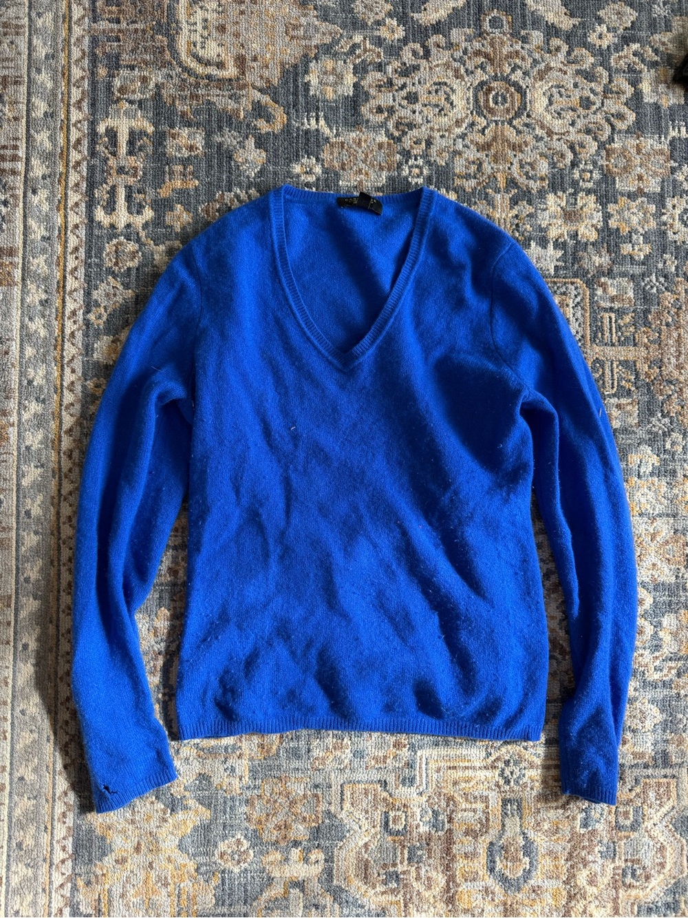 Cashmere Charter Club V-Neck Sweater in Bright Blue